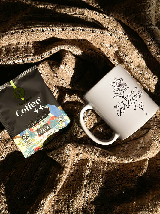 Taza | Seja forte e corajosa (flor)