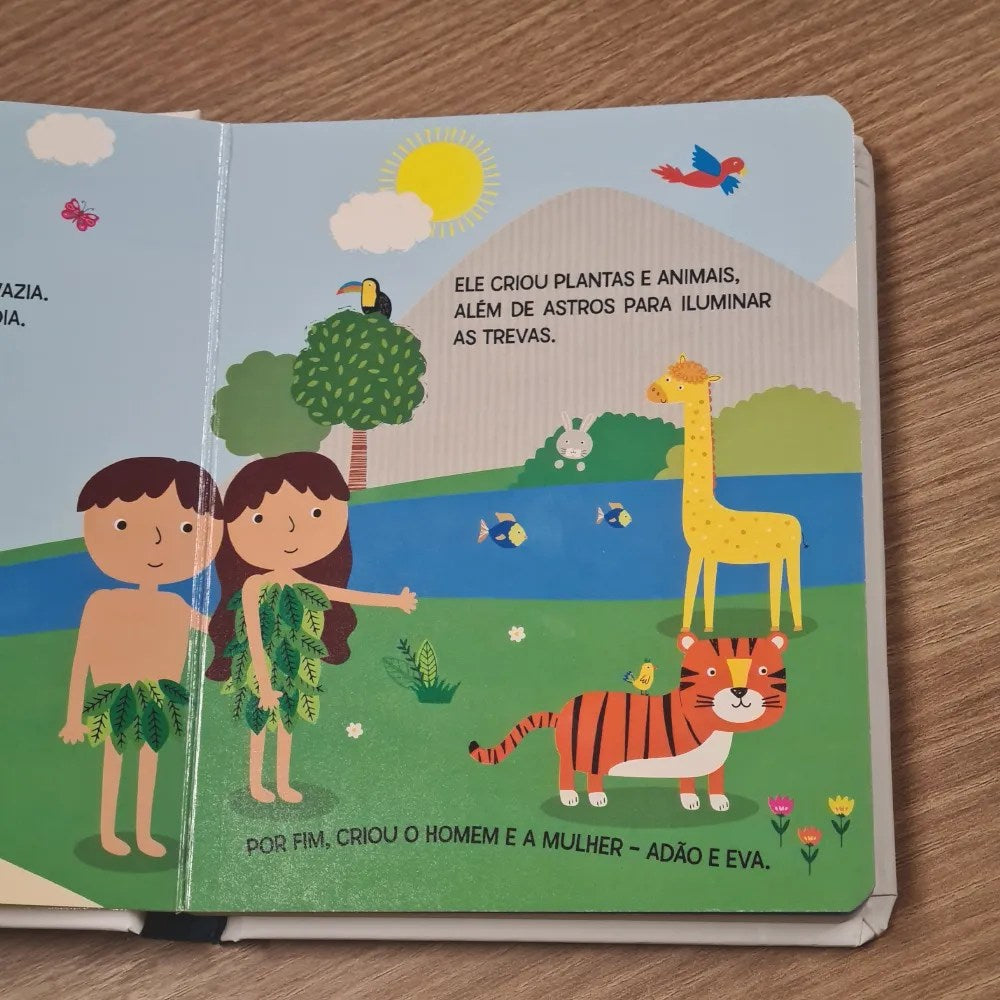 Minha Primeira Bíblia para Meninos | Capa Almofadada | Ciranda Cultural
