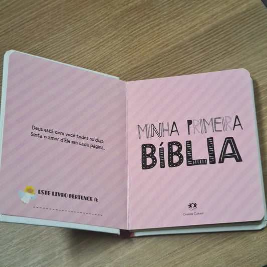 Minha Primeira Bíblia para Meninas | Capa almofadada | Ciranda Cultutral