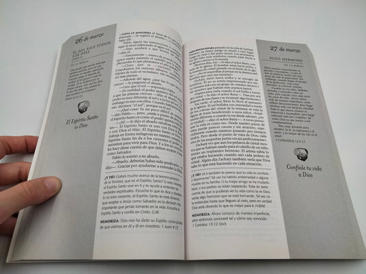 Devocional en un año para la familia – Volumen 1