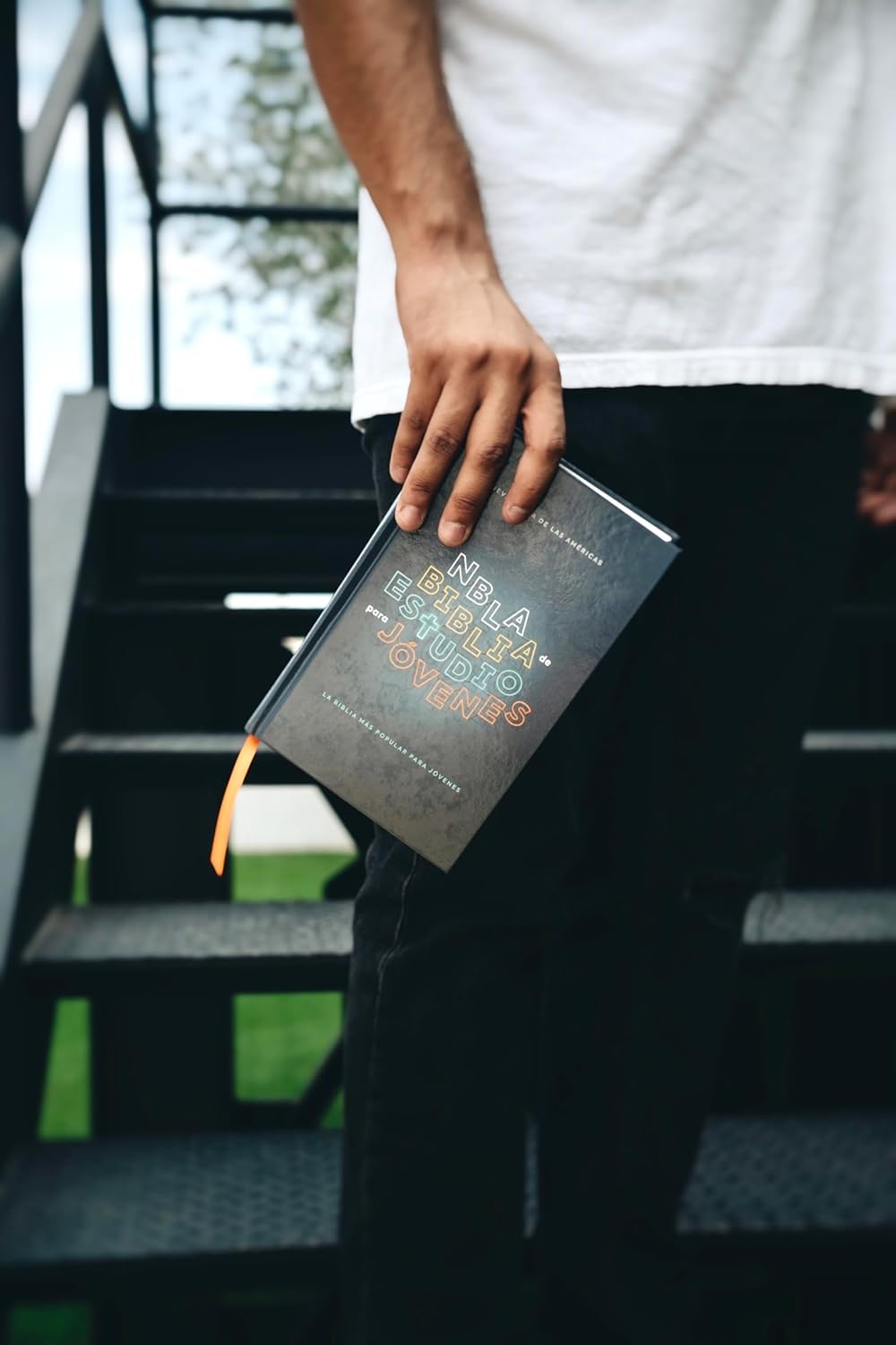 Biblia de Estudio para Adolescentes | NBLA | Tapa Dura | Azul | Comfort Print