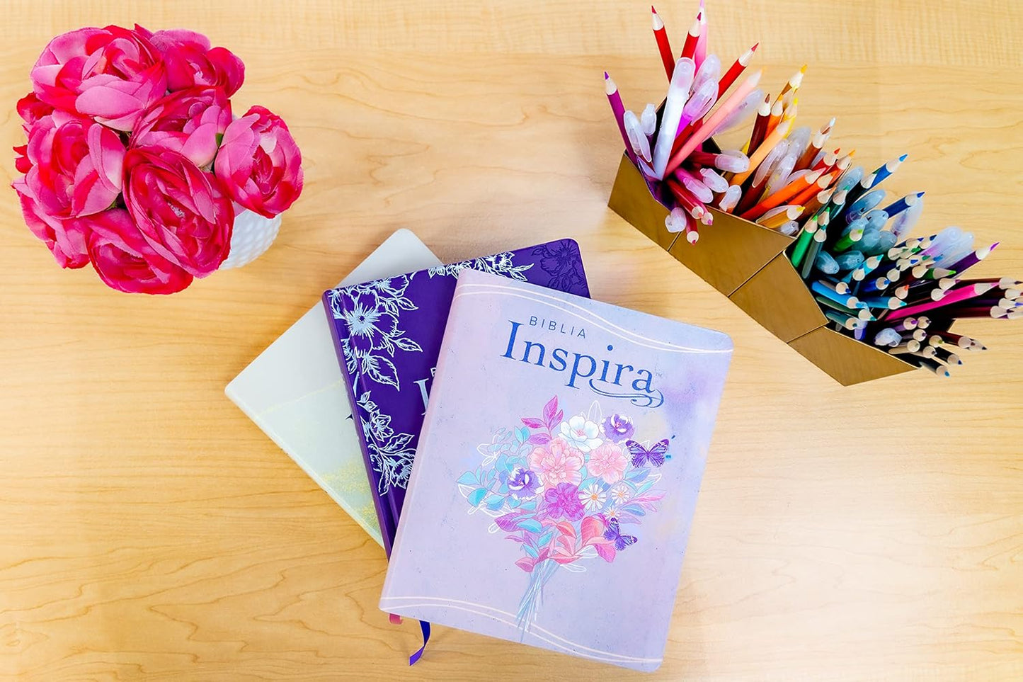 Biblia Inspira NTV | Tapa dura de SentiPiel | Lavanda