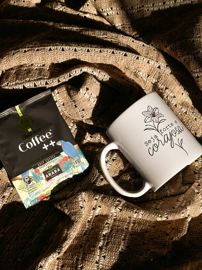 Taza | Seja forte e corajosa (flor)