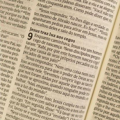 Bíblia Slim Filament | NVT | Letra Grande | Capa Couro Sintético Marrom