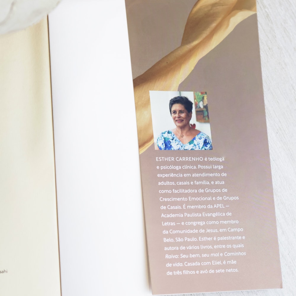 Em Busca do Bem-Estar Emocional | Esther Carrenho