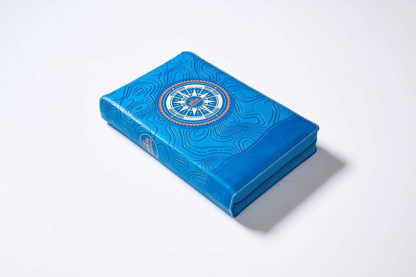 Biblia Aventura | NBLA | Interior a color | Leathersoft azul | Con cierre