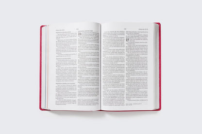 Santa Biblia | RVR60 | Mamá Ocupada | Leathersoft magenta | Palabras de Jesús en rojo | Comfort Print