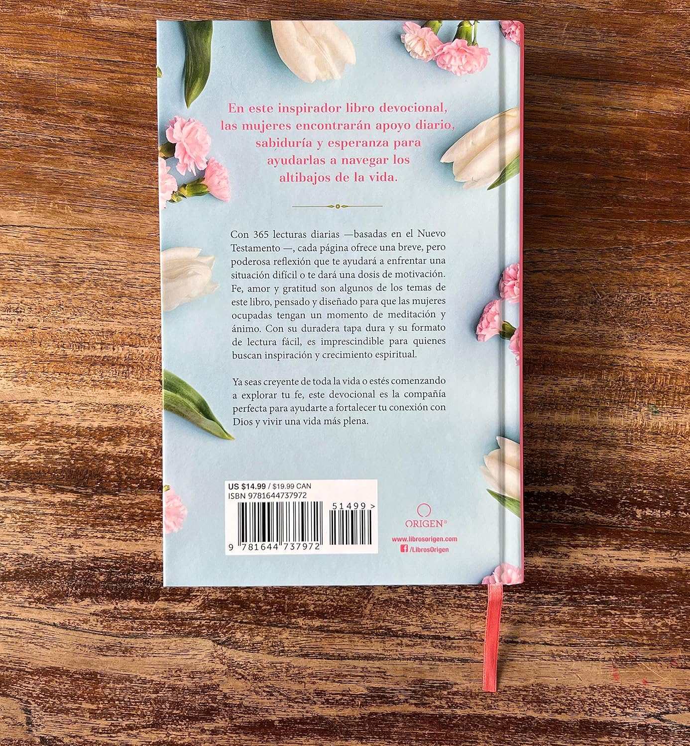 Un año con Dios en el Nuevo Testamento | 365 devocionales para la mujer