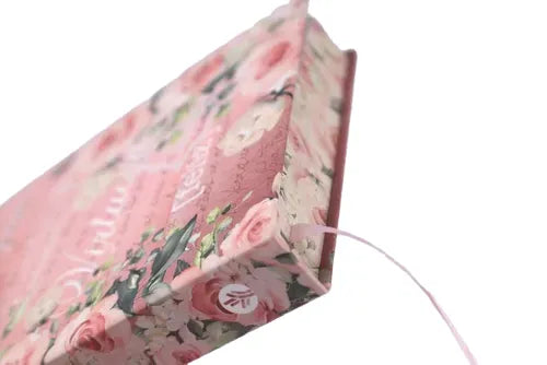 Bíblia Sagrada Mulher Virtuosa | NVT | Letra Normal | Capa Dura Flores