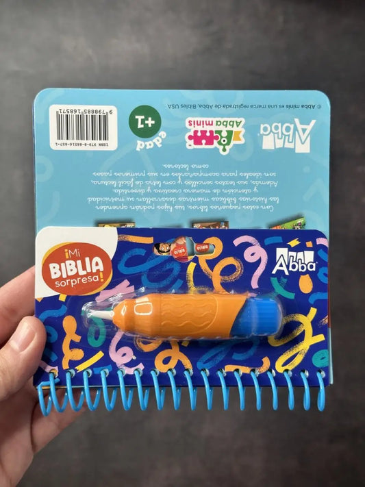 Noé | Libro para pintar con agua.